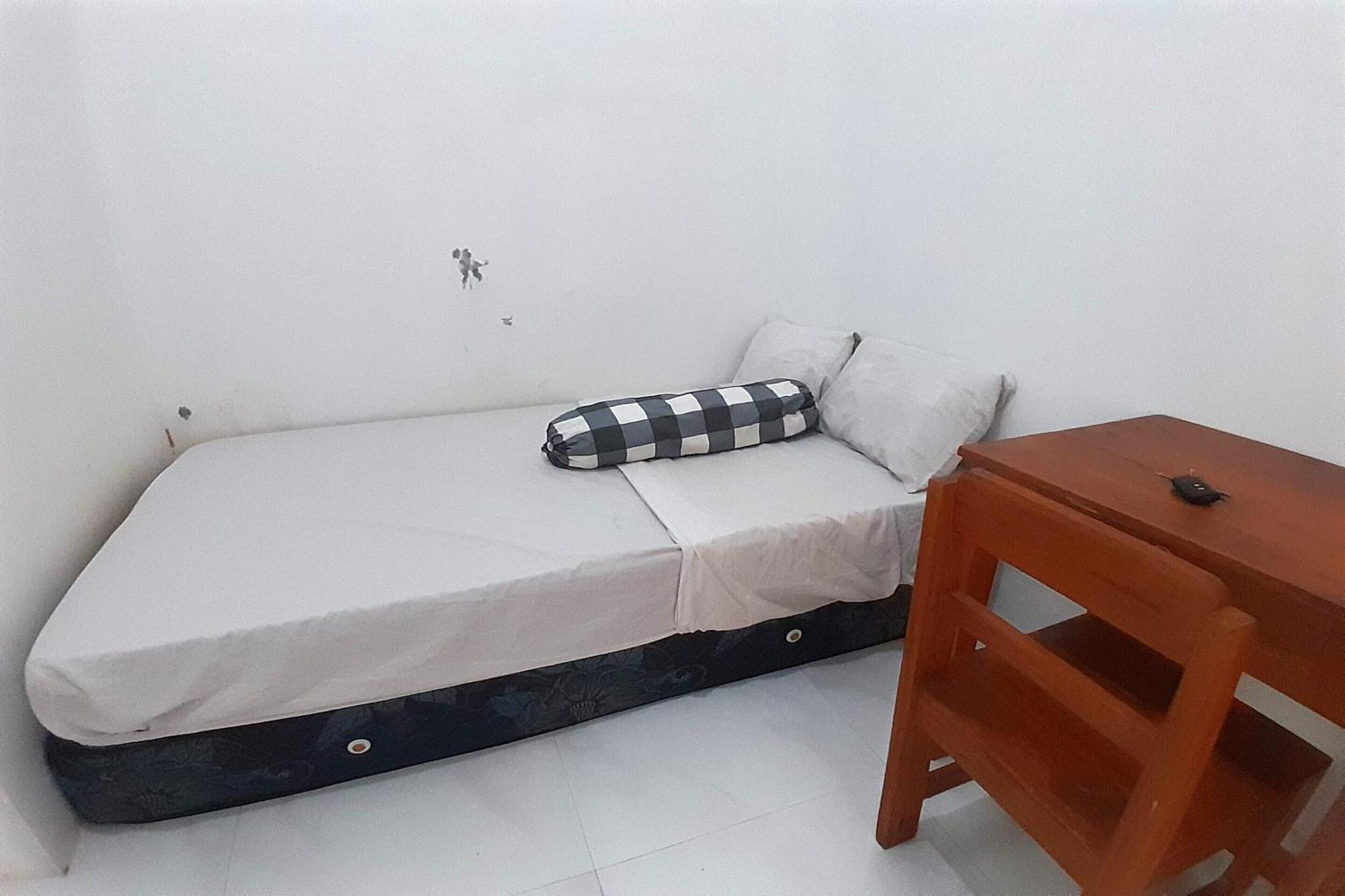 Spot On 93410 Wisma Bintang Jepara Esterno foto